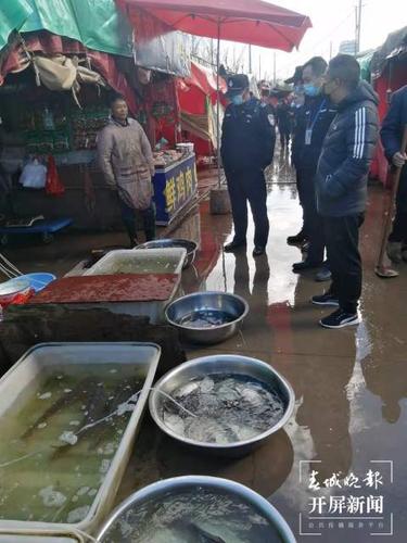 晋宁区联合开展“十年禁渔”专项整治行动 杨质高 通讯员 蔡世鹏 摄